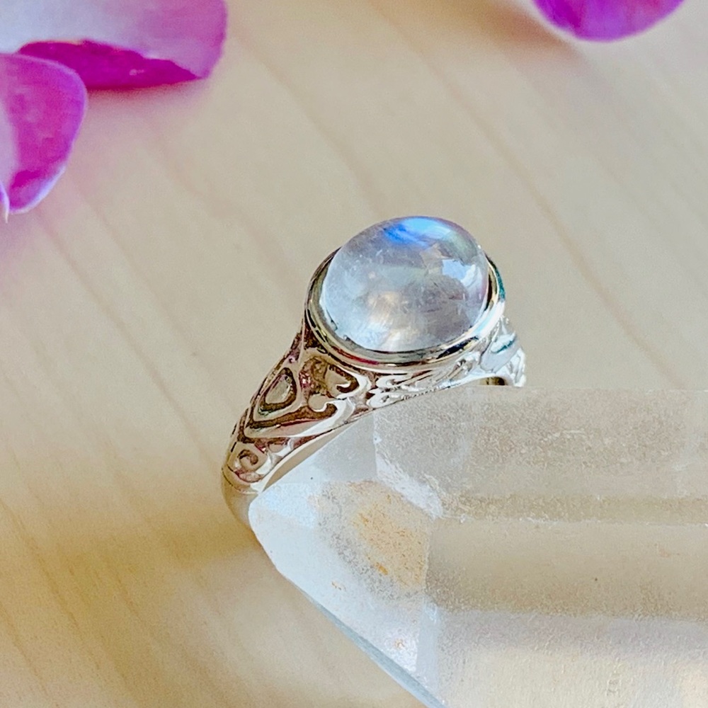 Exquisite Moonstone Ring Sterling Silver